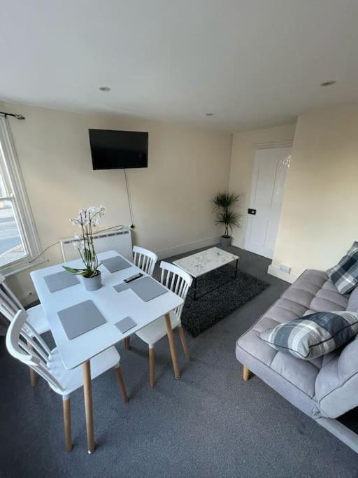 City Heights Apartman Canterbury Kültér fotó
