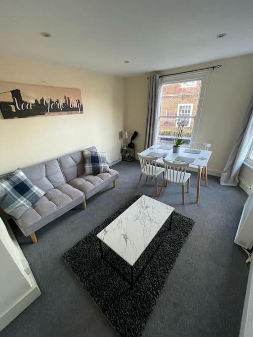 City Heights Apartman Canterbury Kültér fotó